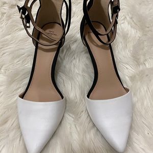 Black and white Zara kitten heels